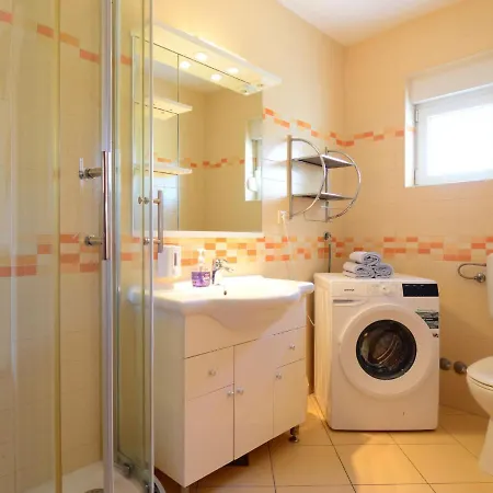 Apartamento Grebastica-1 By Interhome *