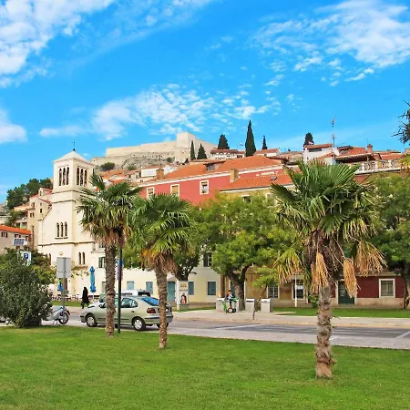 Grebastica-1 By Interhome Brodarica (Sibenik-Knin)