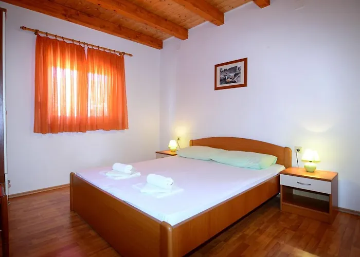 Grebastica-1 By Interhome